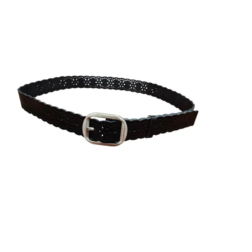 Black Leather Scalloped Cutout Belt Floral Laser Cut Silver Buckle Women Sze48in